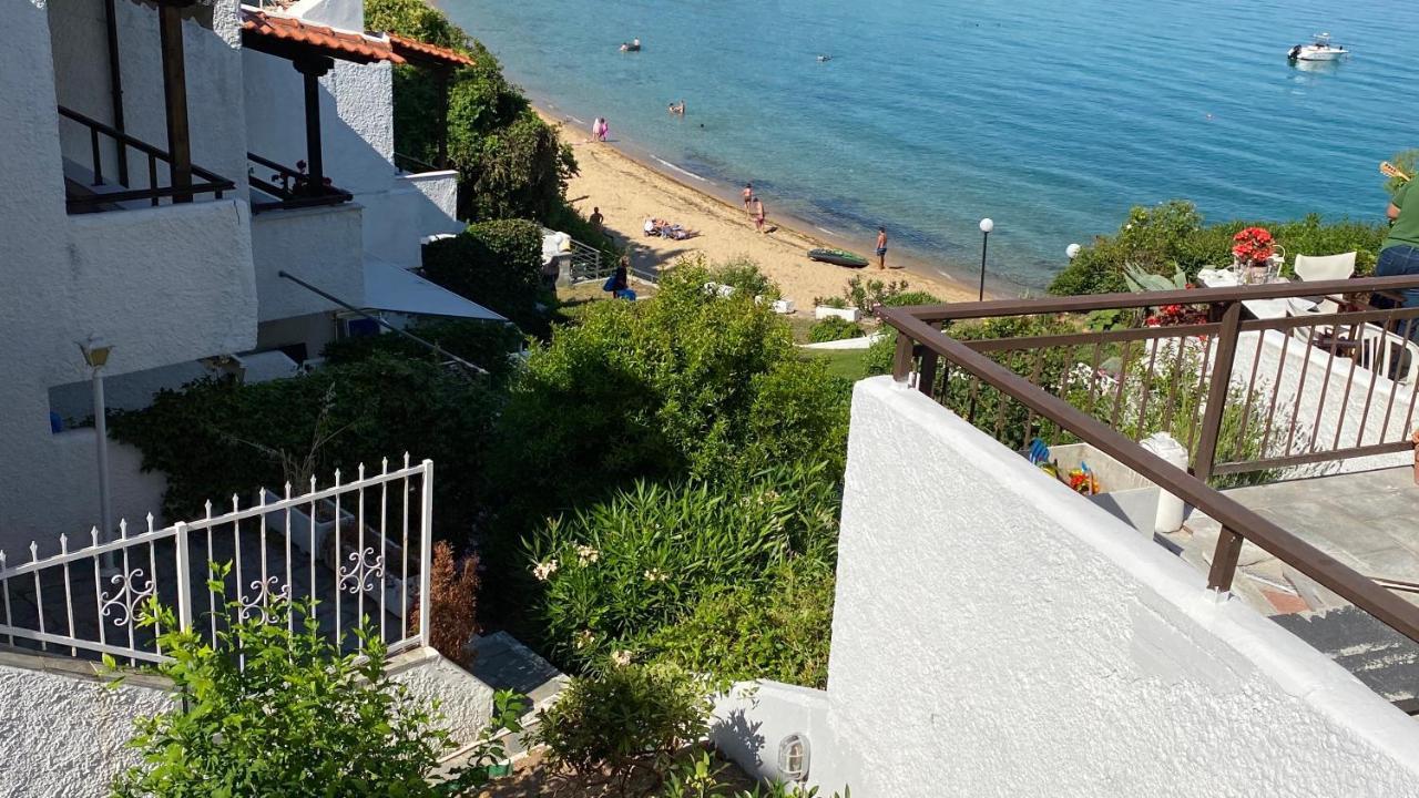 Irini Seaside Apartment Palaiontsiflikion Ngoại thất bức ảnh