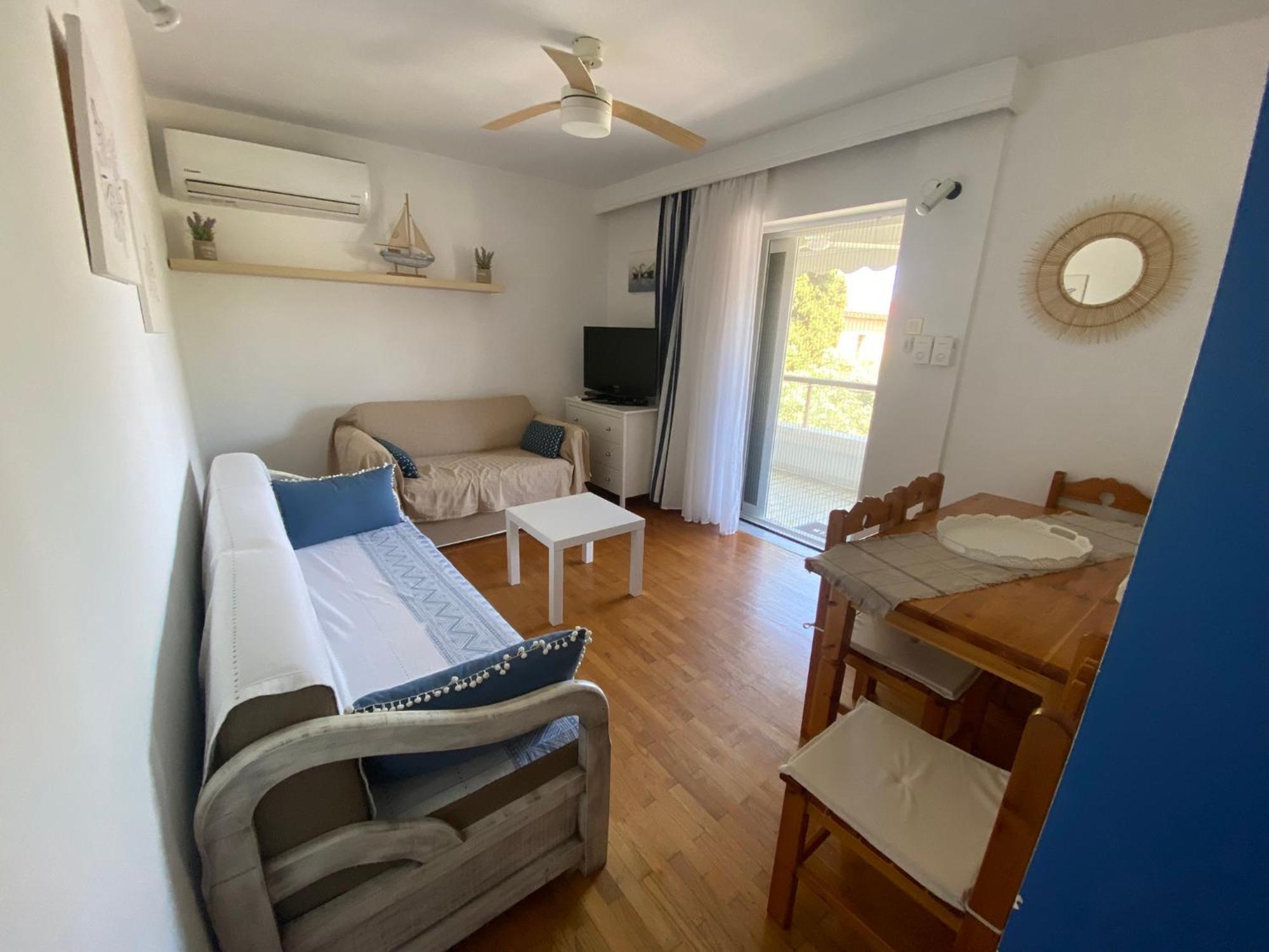 Irini Seaside Apartment Palaiontsiflikion Ngoại thất bức ảnh