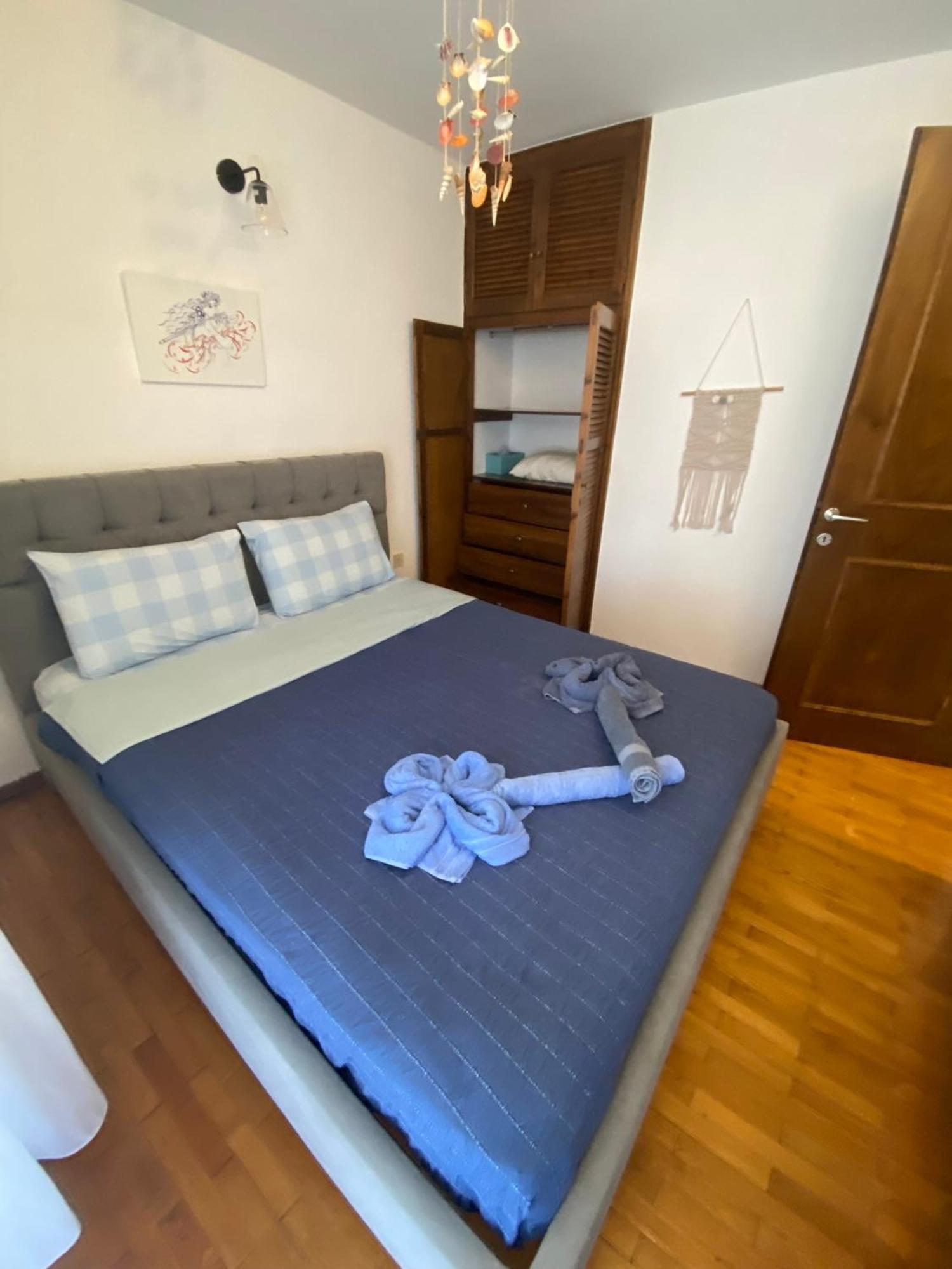 Irini Seaside Apartment Palaiontsiflikion Ngoại thất bức ảnh