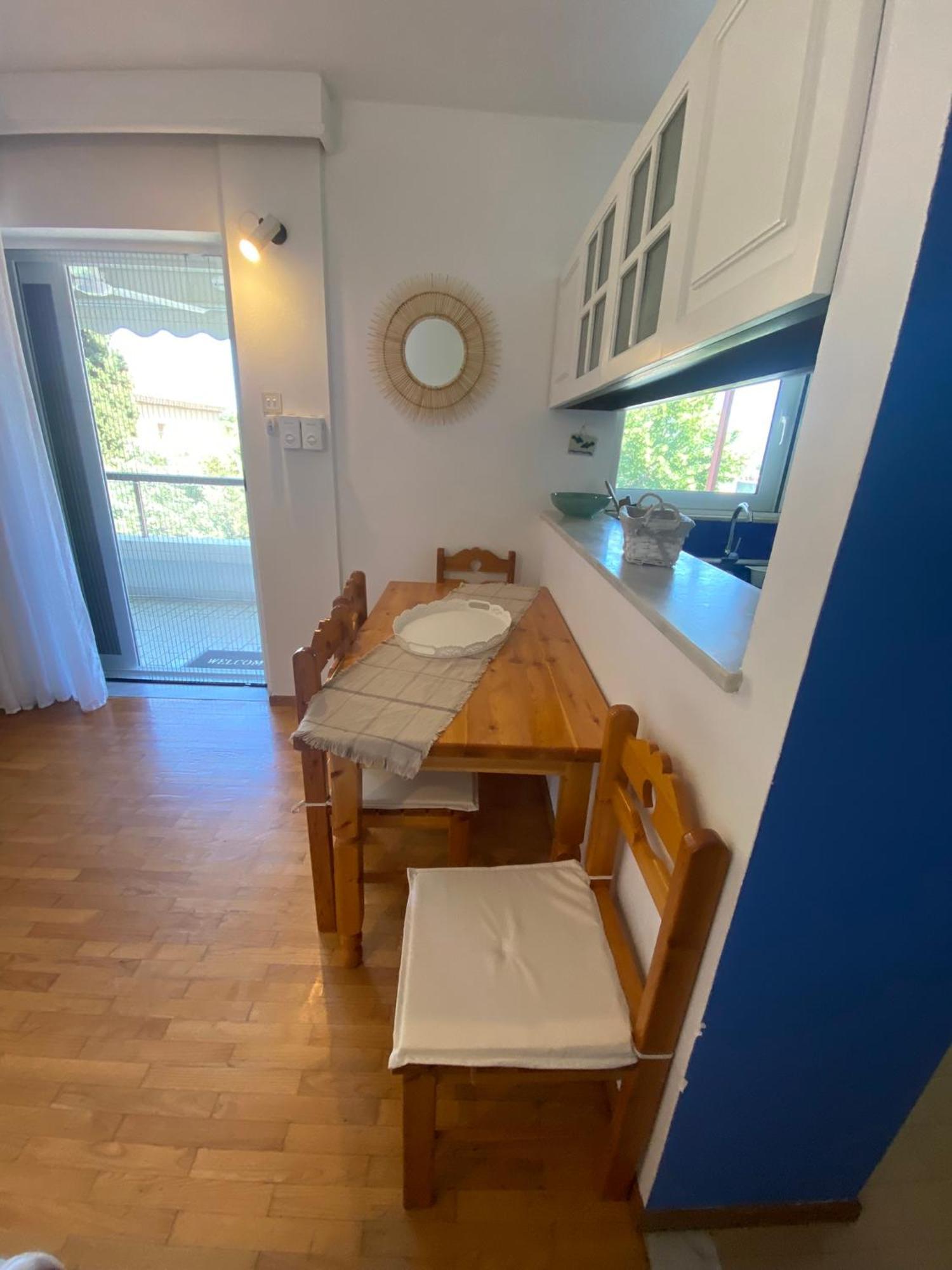 Irini Seaside Apartment Palaiontsiflikion Ngoại thất bức ảnh